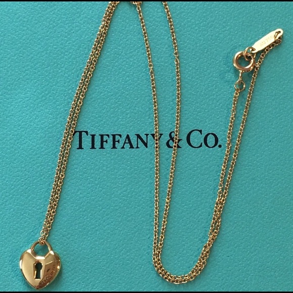 Tiffany & Co. Gold heart Lock necklace - Picture 3 of 4